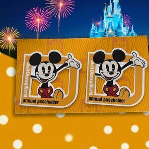 WALT DISNEY WORLD Set of 2 Annual Passholders Magnets NEW NWOT